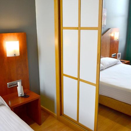 Hotel Alda Palacio Valdes อาบีเลส ภายนอก รูปภาพ