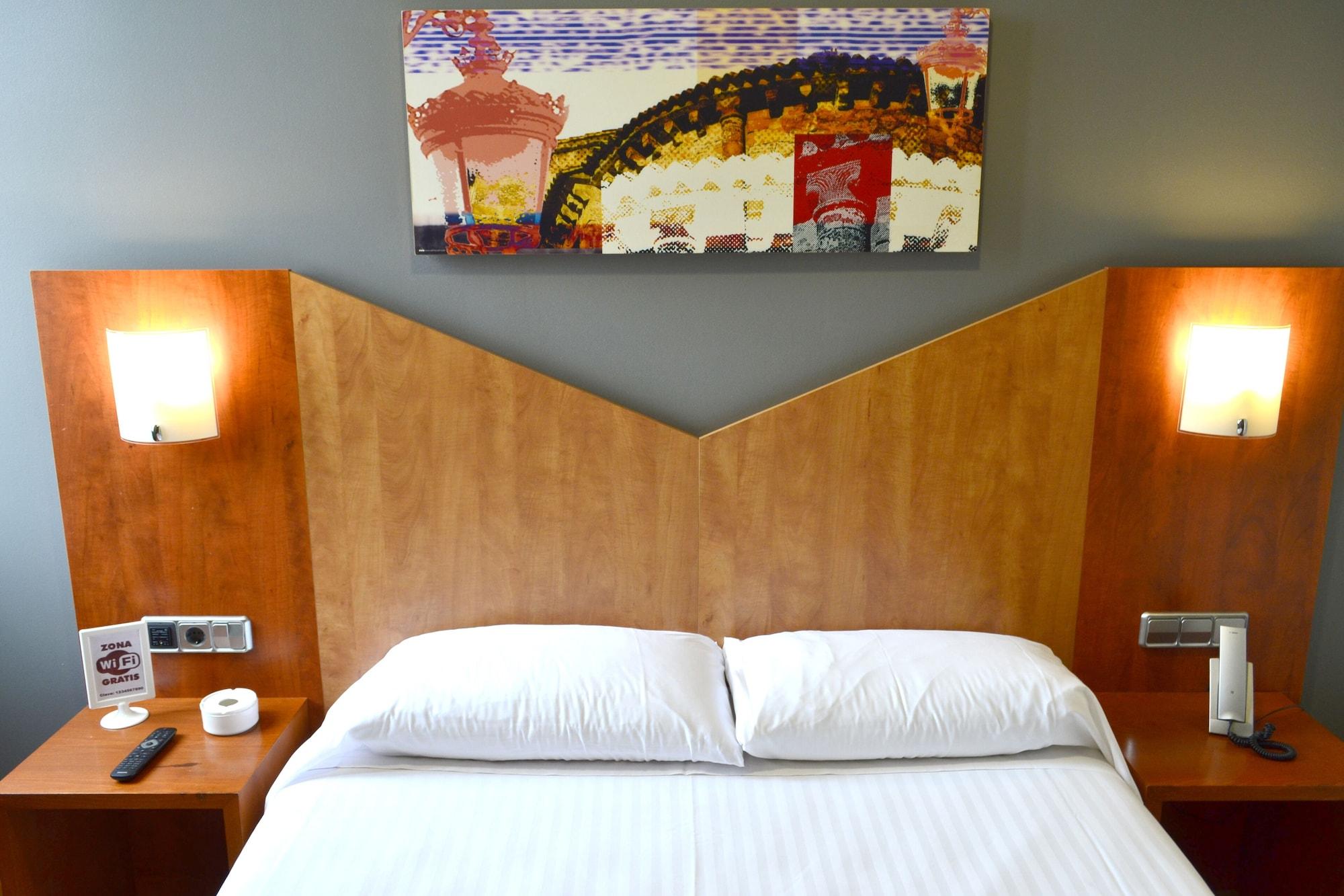Hotel Alda Palacio Valdes อาบีเลส ภายนอก รูปภาพ