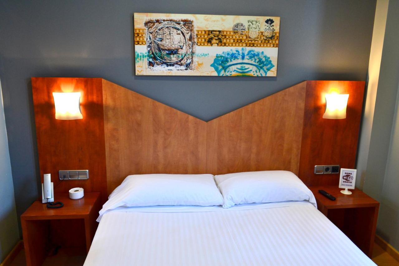 Hotel Alda Palacio Valdes อาบีเลส ภายนอก รูปภาพ