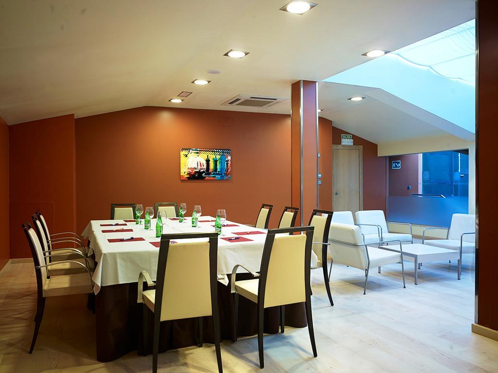 Hotel Alda Palacio Valdes อาบีเลส ภายนอก รูปภาพ