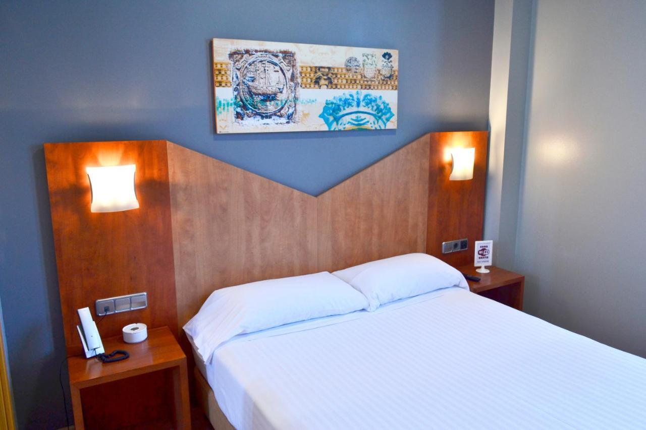 Hotel Alda Palacio Valdes อาบีเลส ภายนอก รูปภาพ